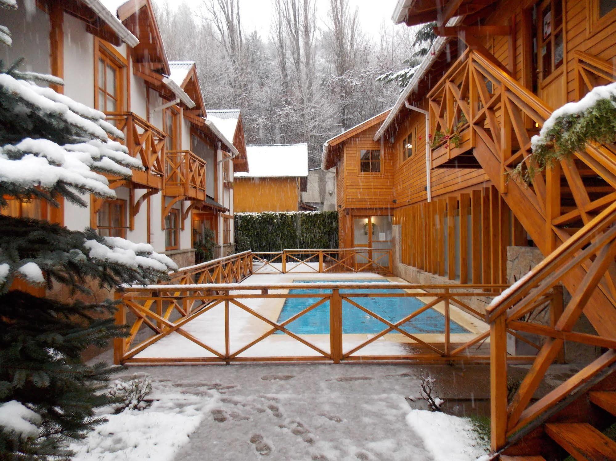 Apart Hotel My Friends San Martín de los Andes Exterior foto